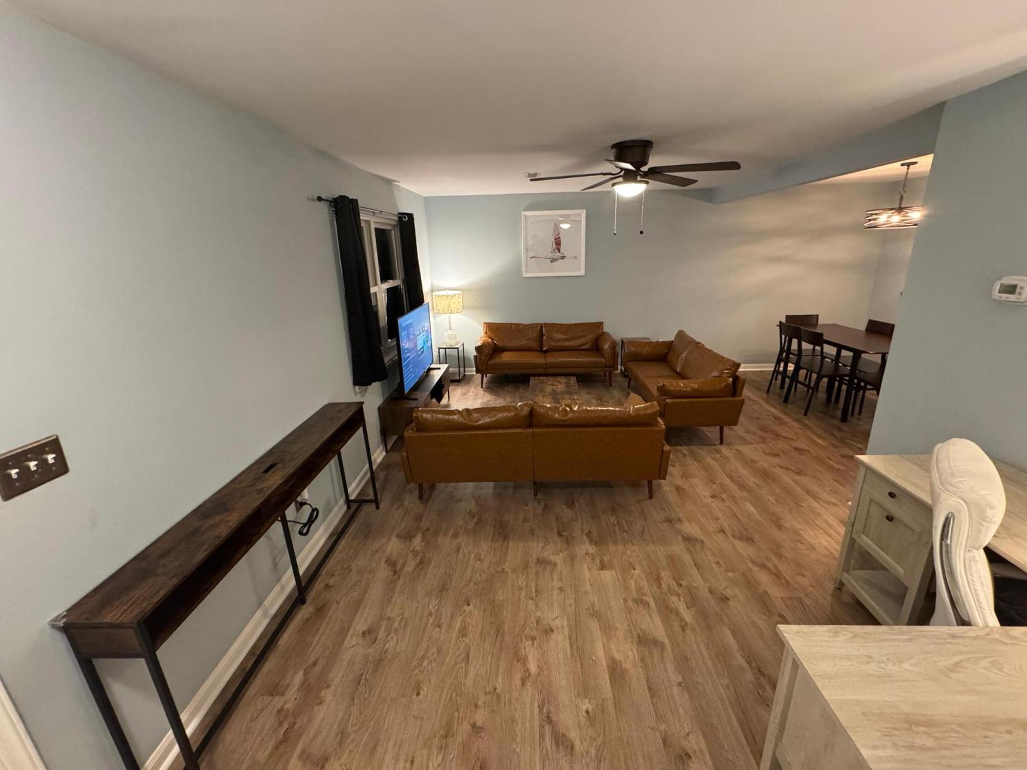 3 Bedroom Townhouse-max 8 Guests