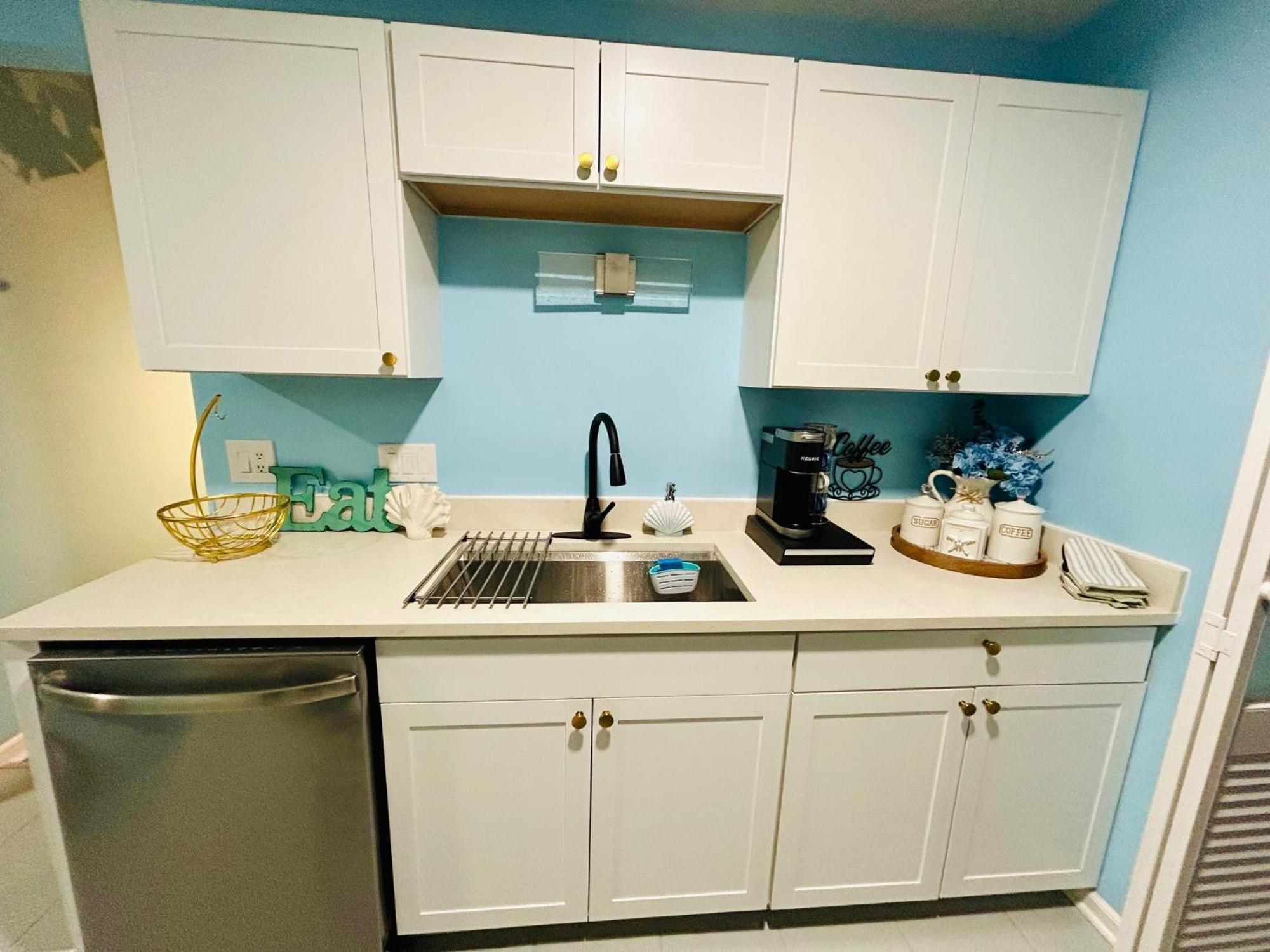 Coastal Retreat Near Pineville And Clt Holiday home Charlotte