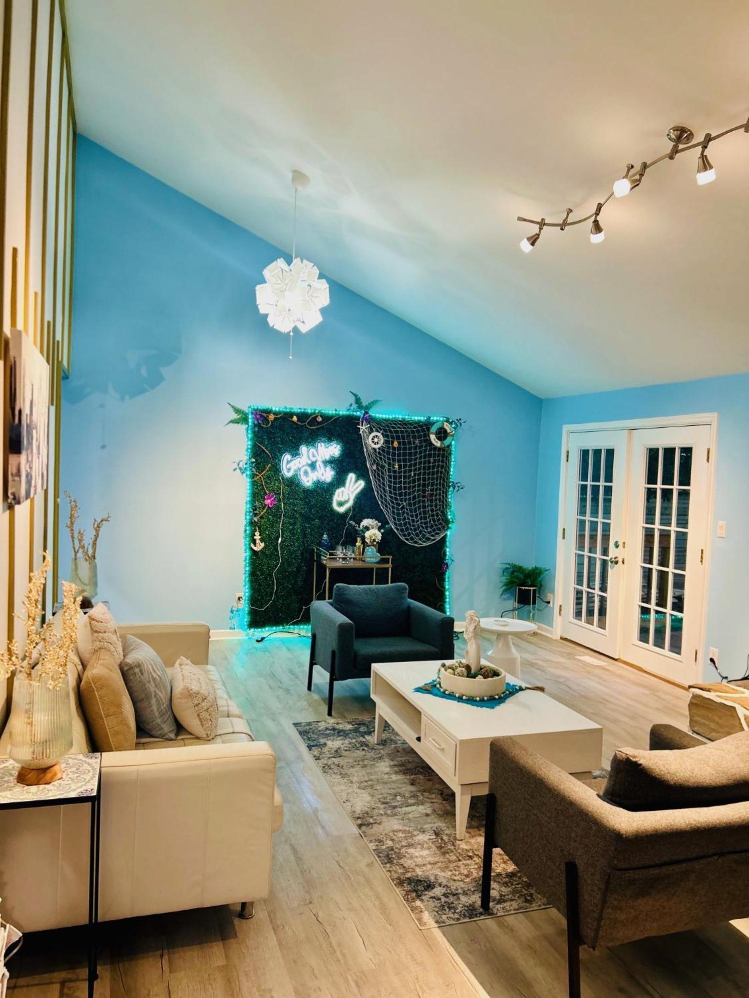 Coastal Retreat Near Pineville And Clt Holiday home
