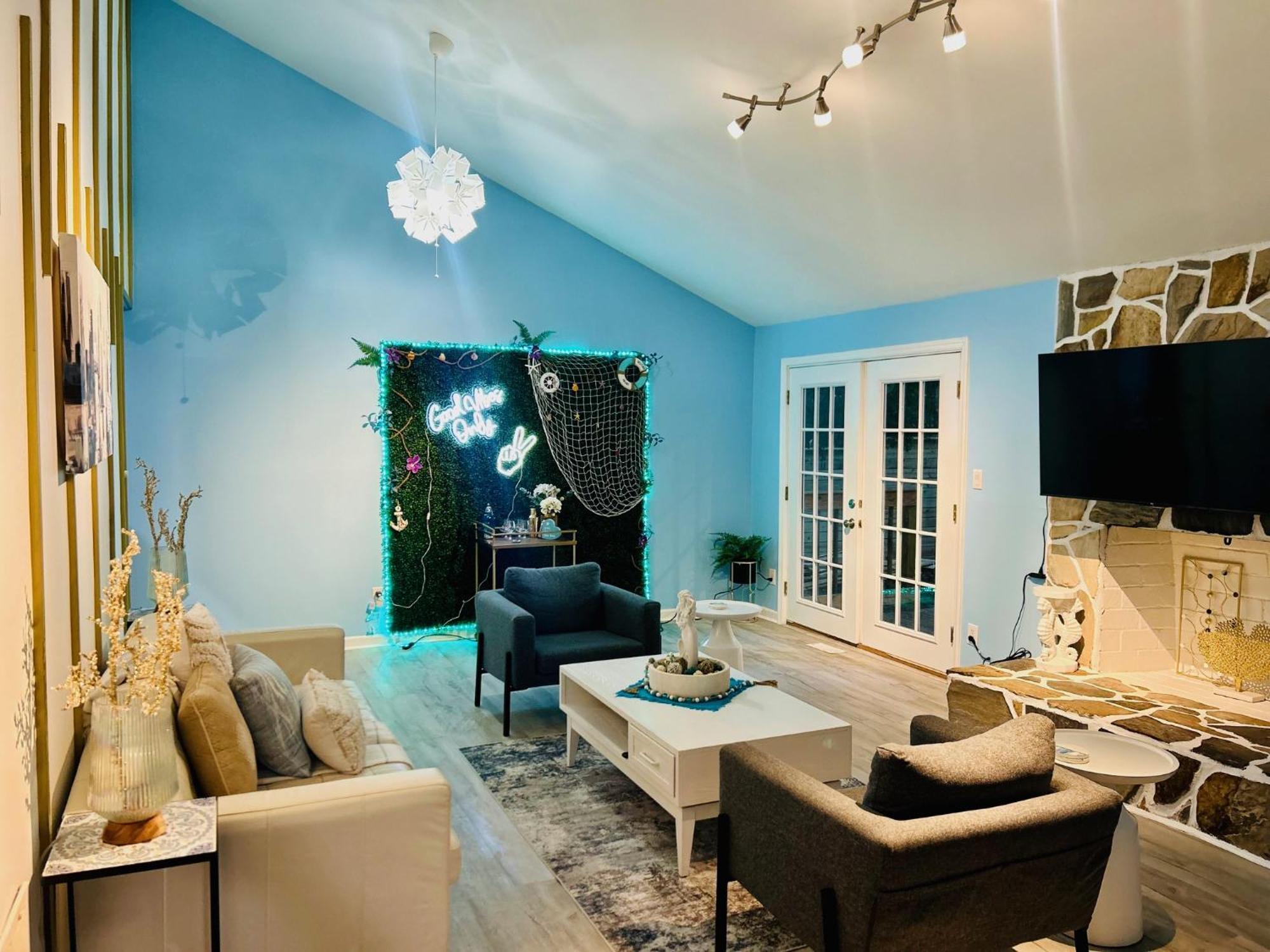 Coastal Retreat Near Pineville And Clt Holiday home *