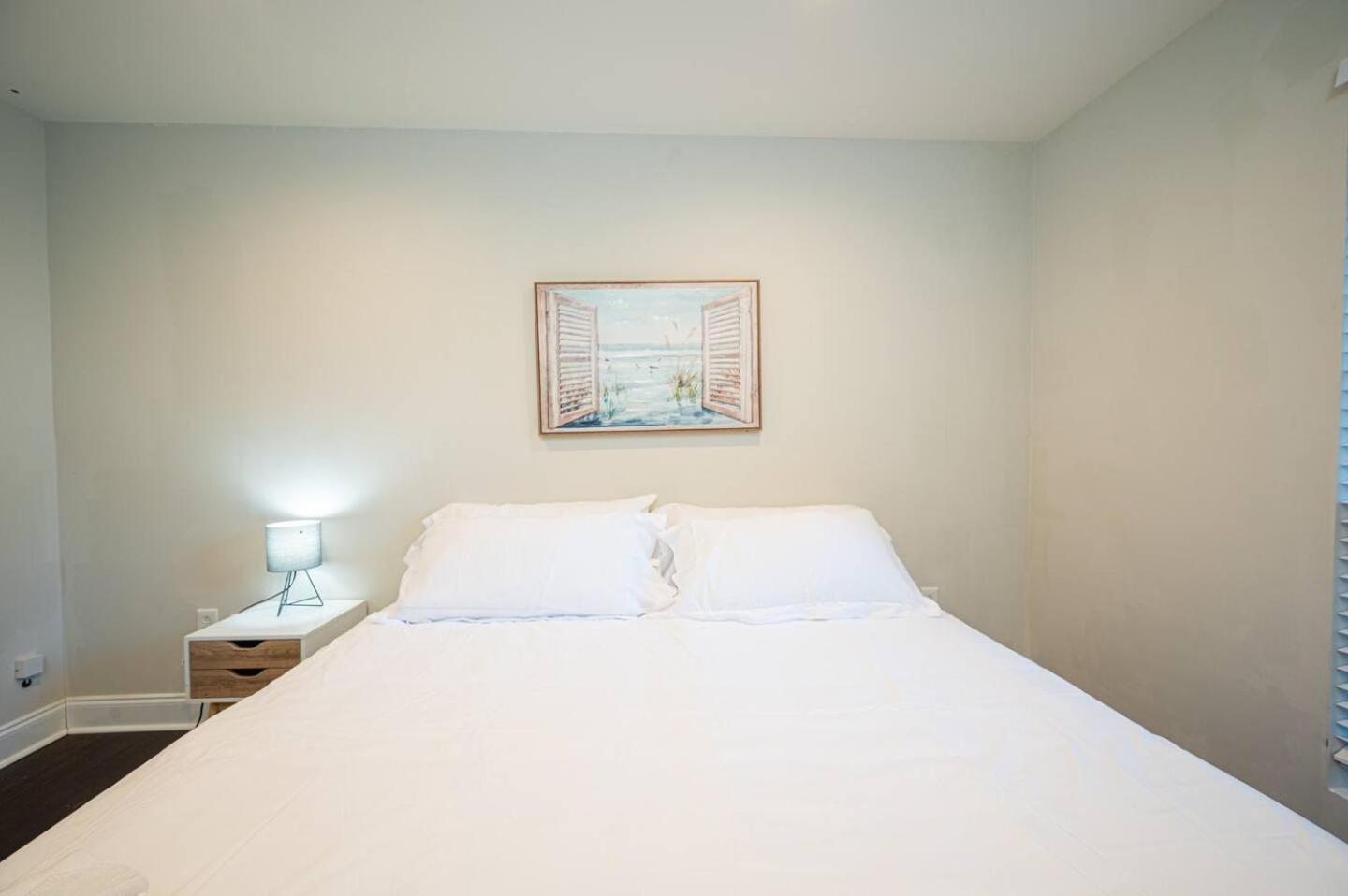 Holiday home Comfy 3 Bed House,backyard,wifi-spacy