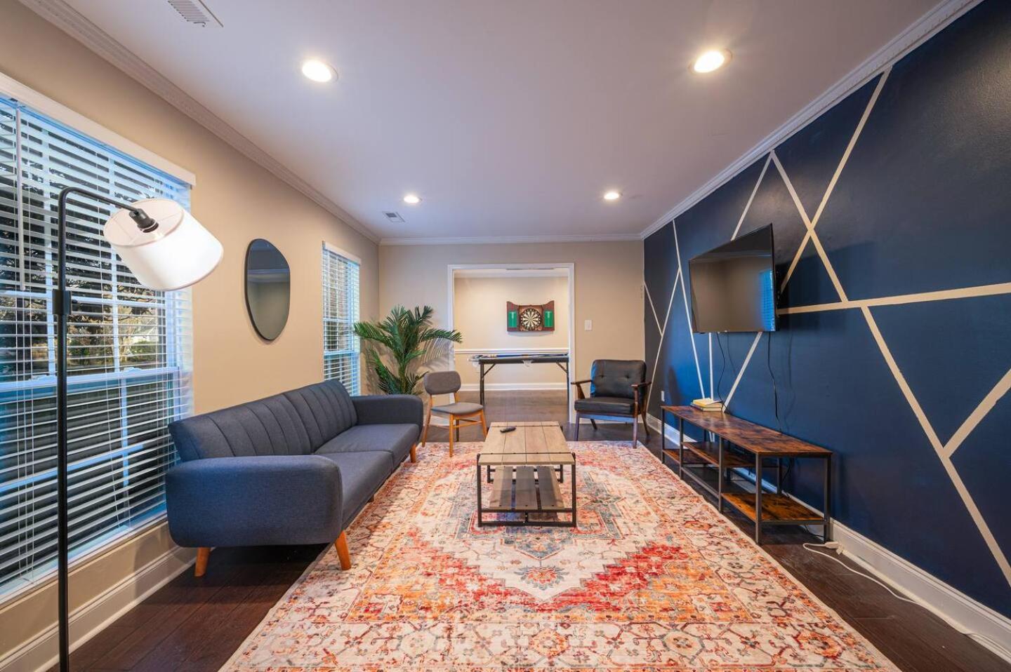 Comfy 3 Bed House,backyard,wifi-spacy * Charlotte