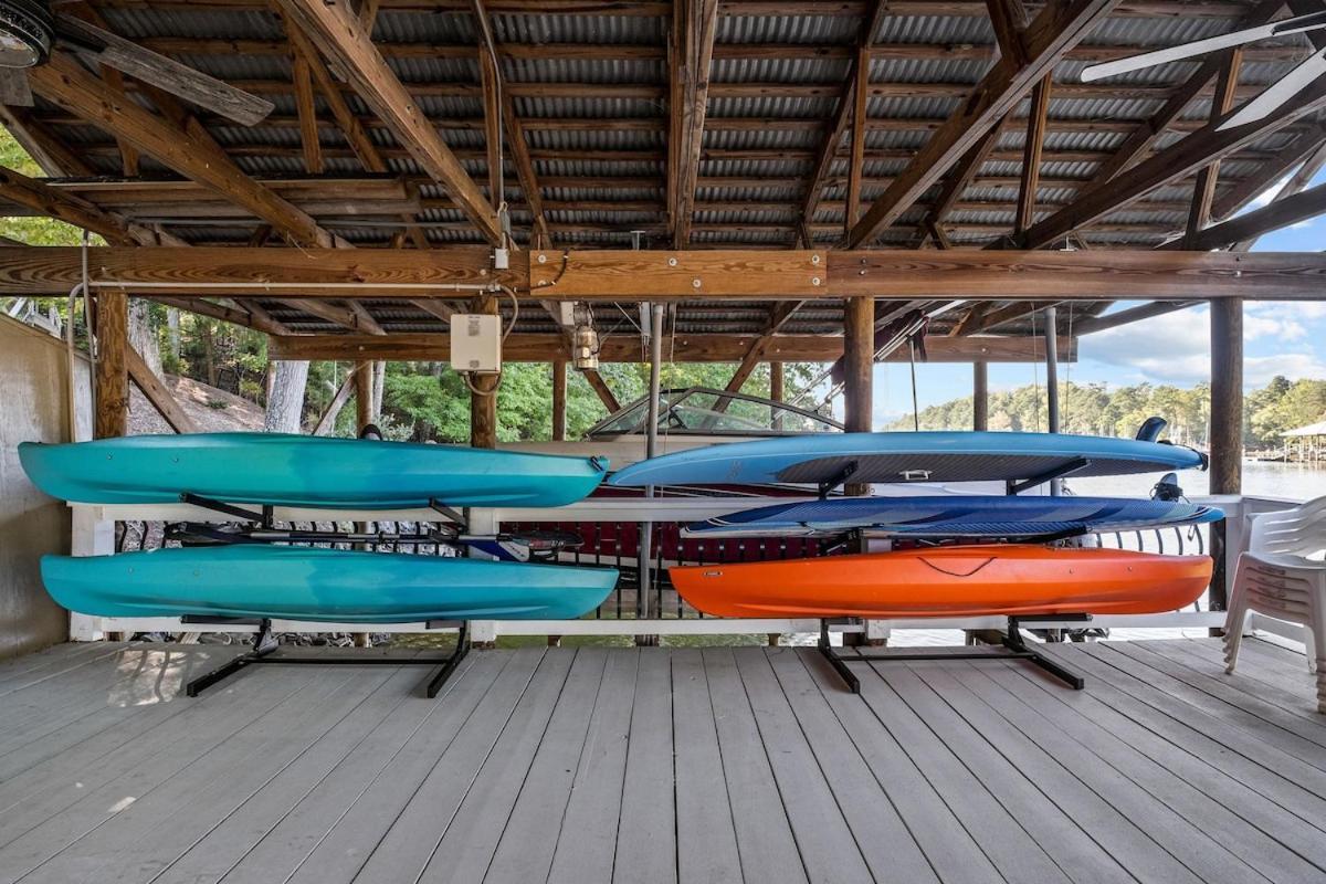 Holiday home Wylie With Dock, Beach, And Hot Tub Charlotte