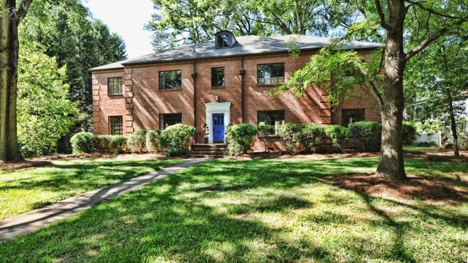 Chic And Comfortable 2br Near Uptown Charlotte