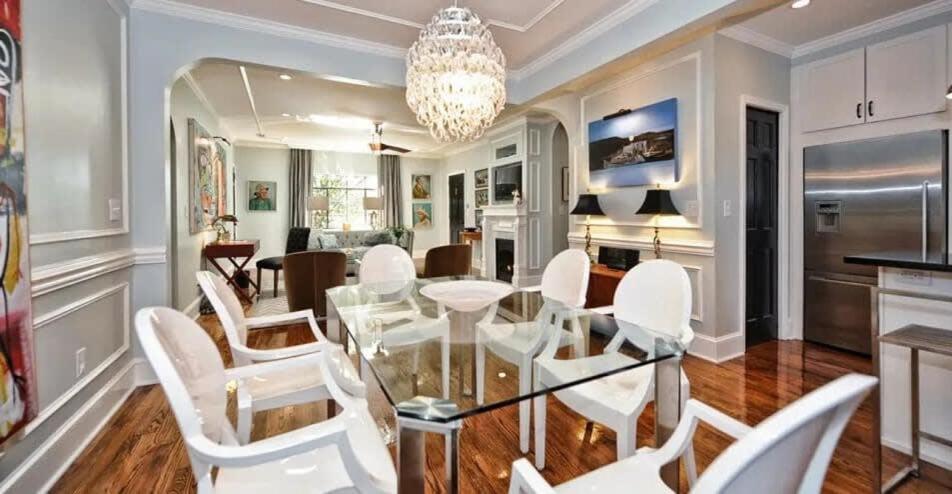 Chic And Comfortable 2br Near Uptown Holiday home Charlotte