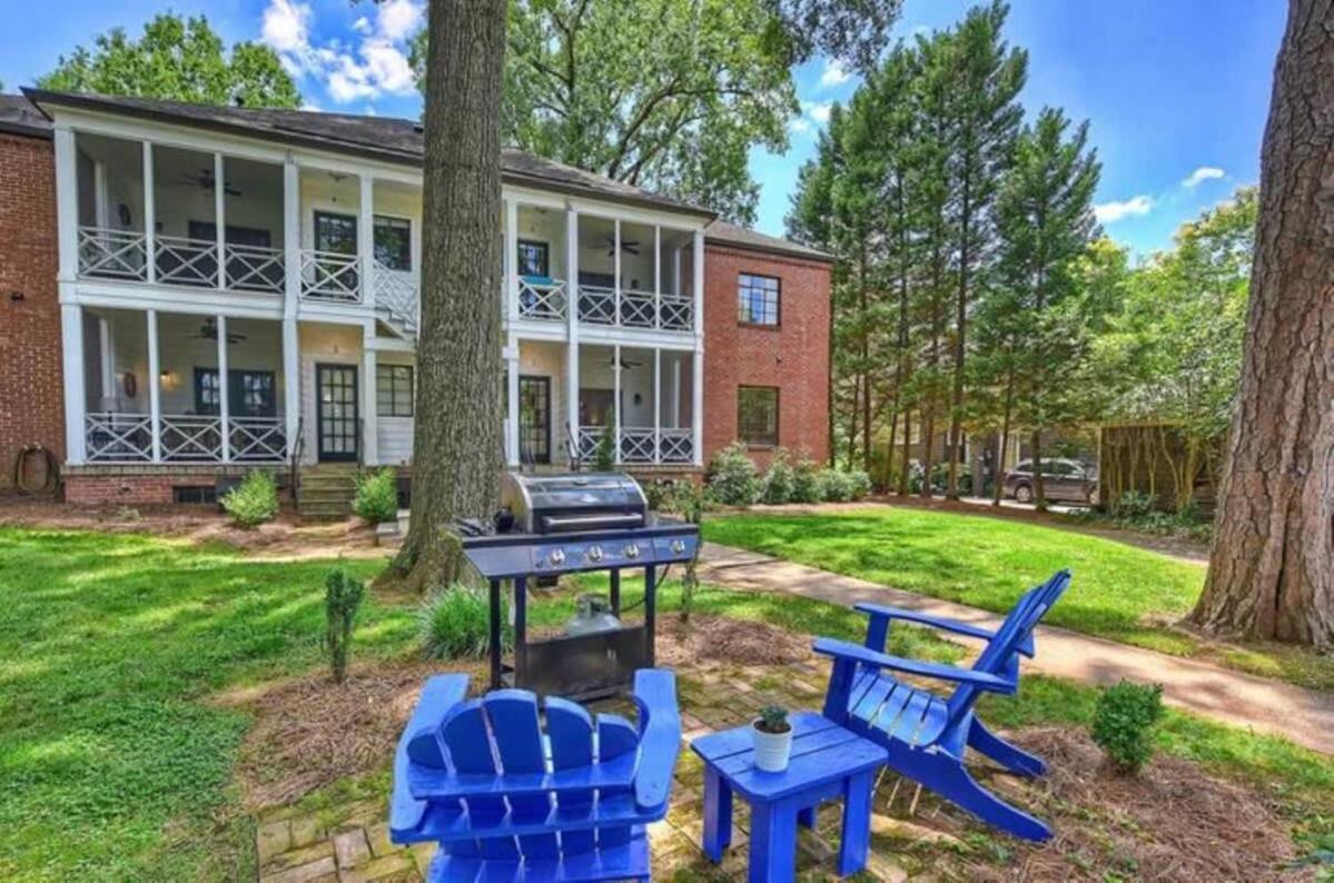 Holiday home Elegant 2br With Covered Patio Charlotte