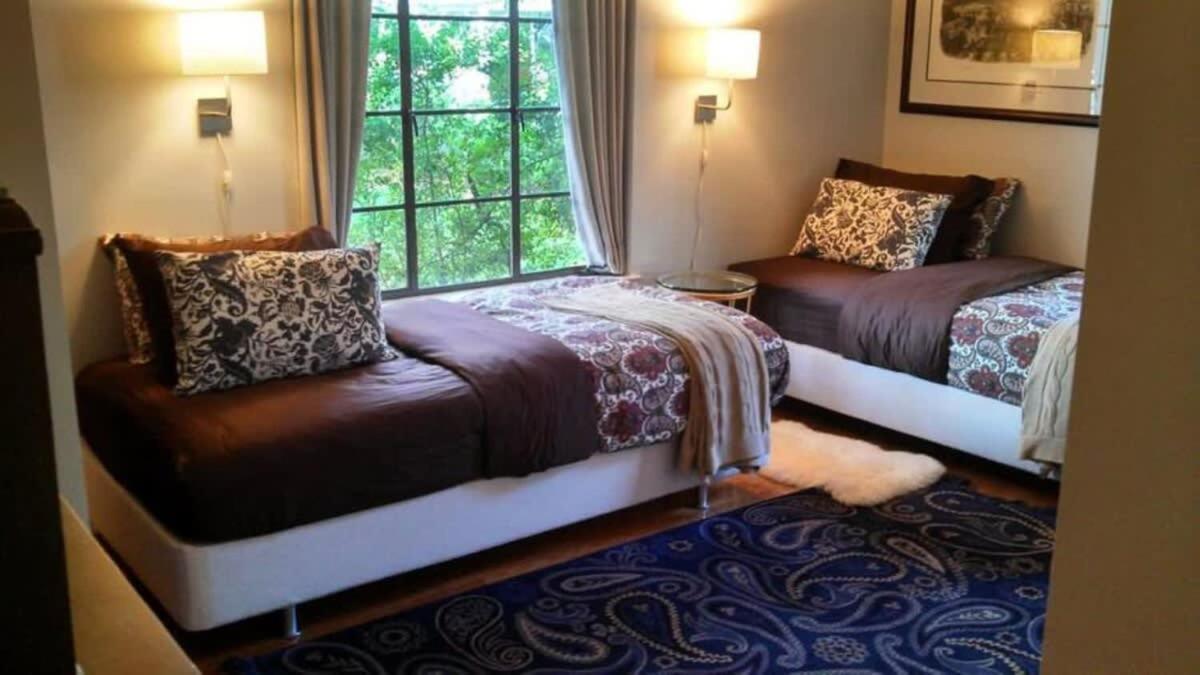 Relax Or Entertain In Luxurious 2br With Patio Holiday home Charlotte