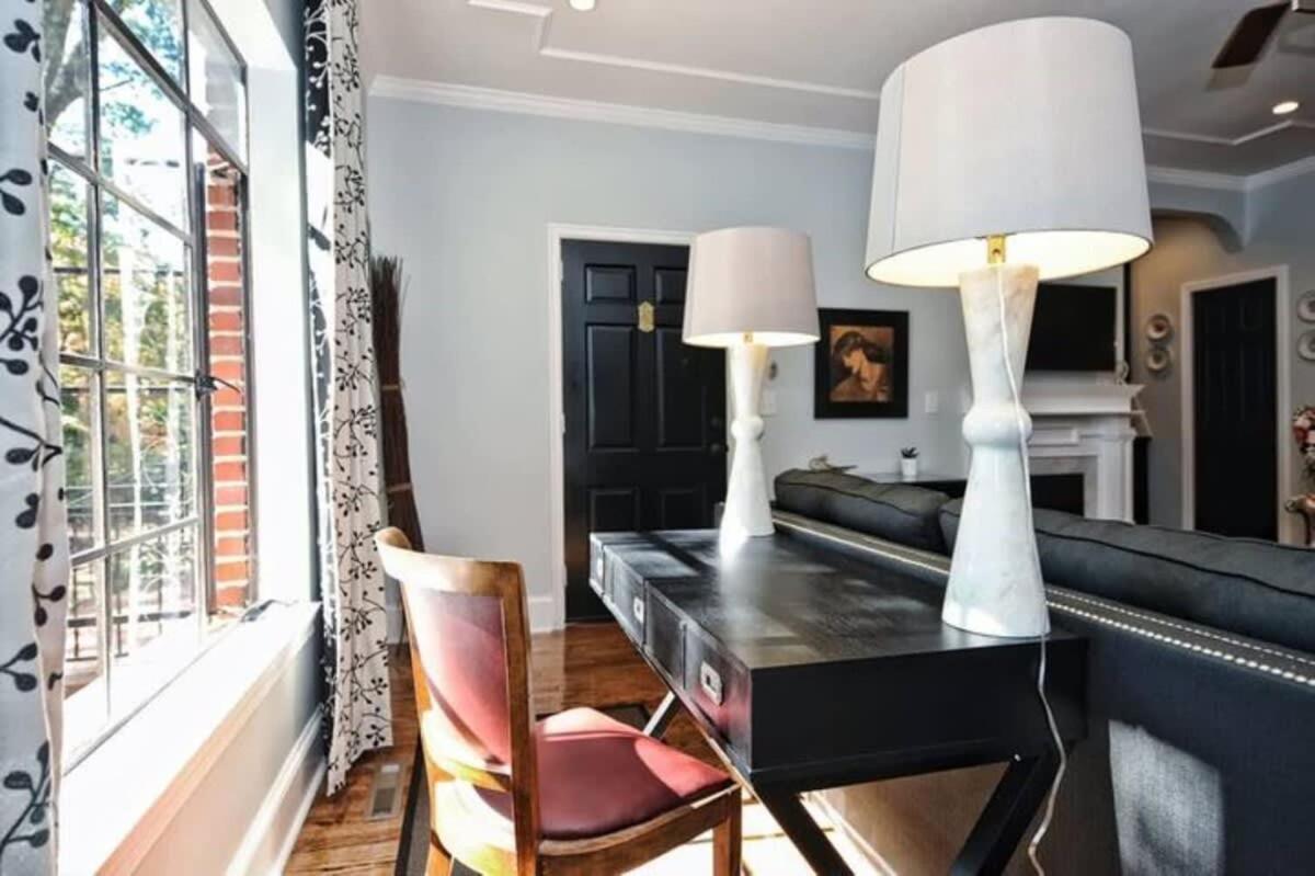 Relax Or Entertain In Luxurious 2br With Patio Holiday home