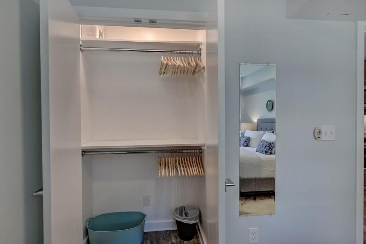 Holiday home Spacious Conveniently Located 1br In Myers Park