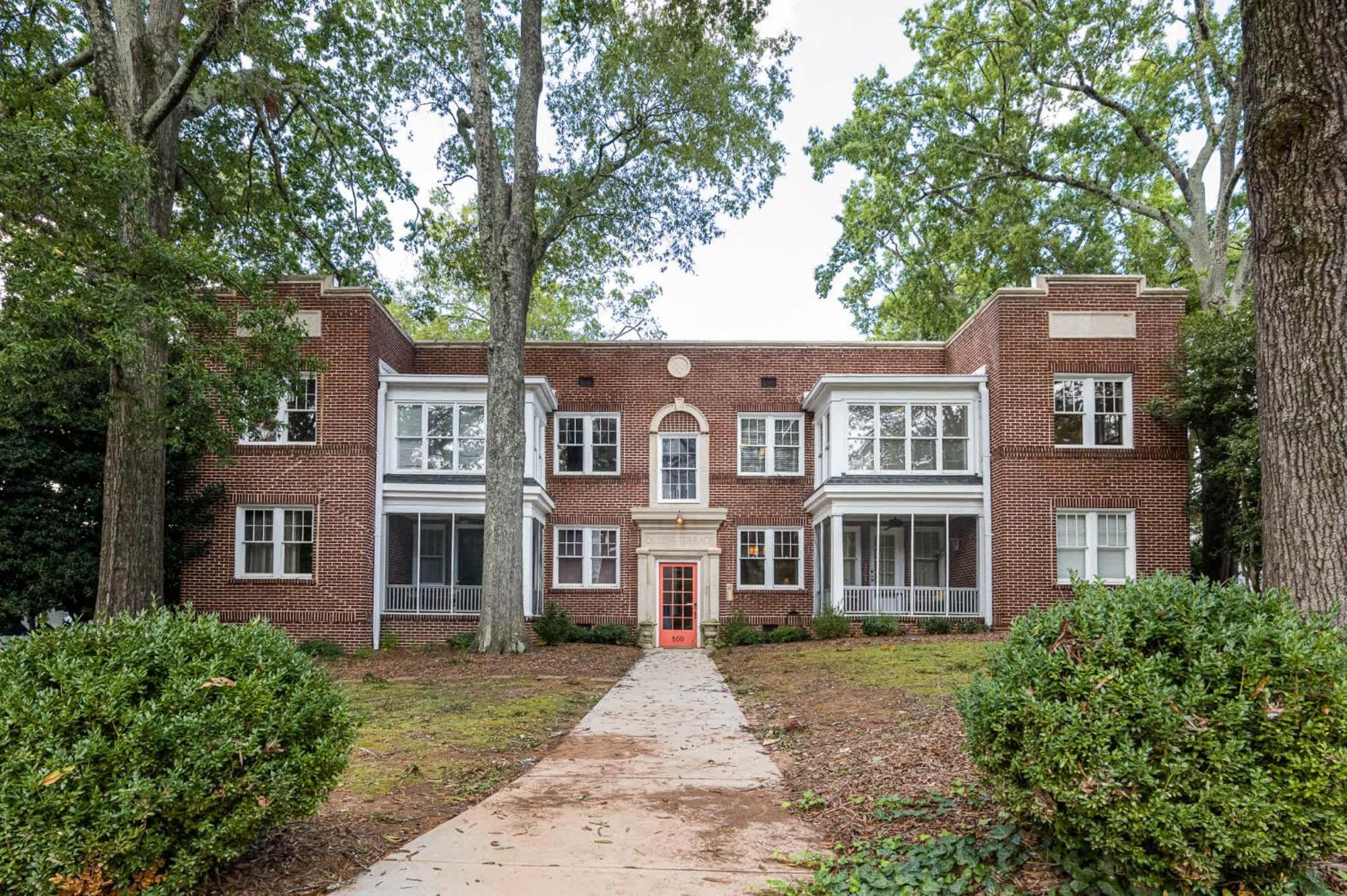 Modern 2br With Sunroom Near Uptown