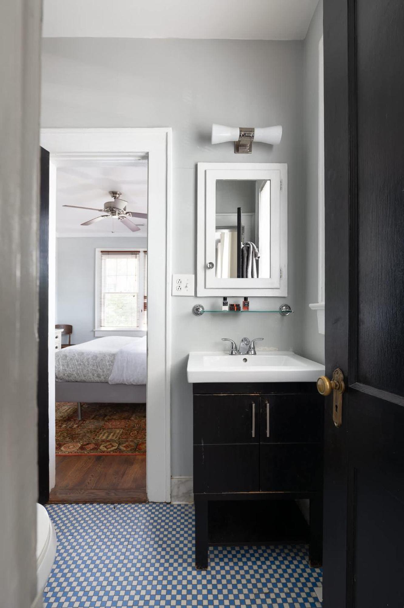 Contemporary Gem In The Heart Of Myers Park Holiday home Charlotte