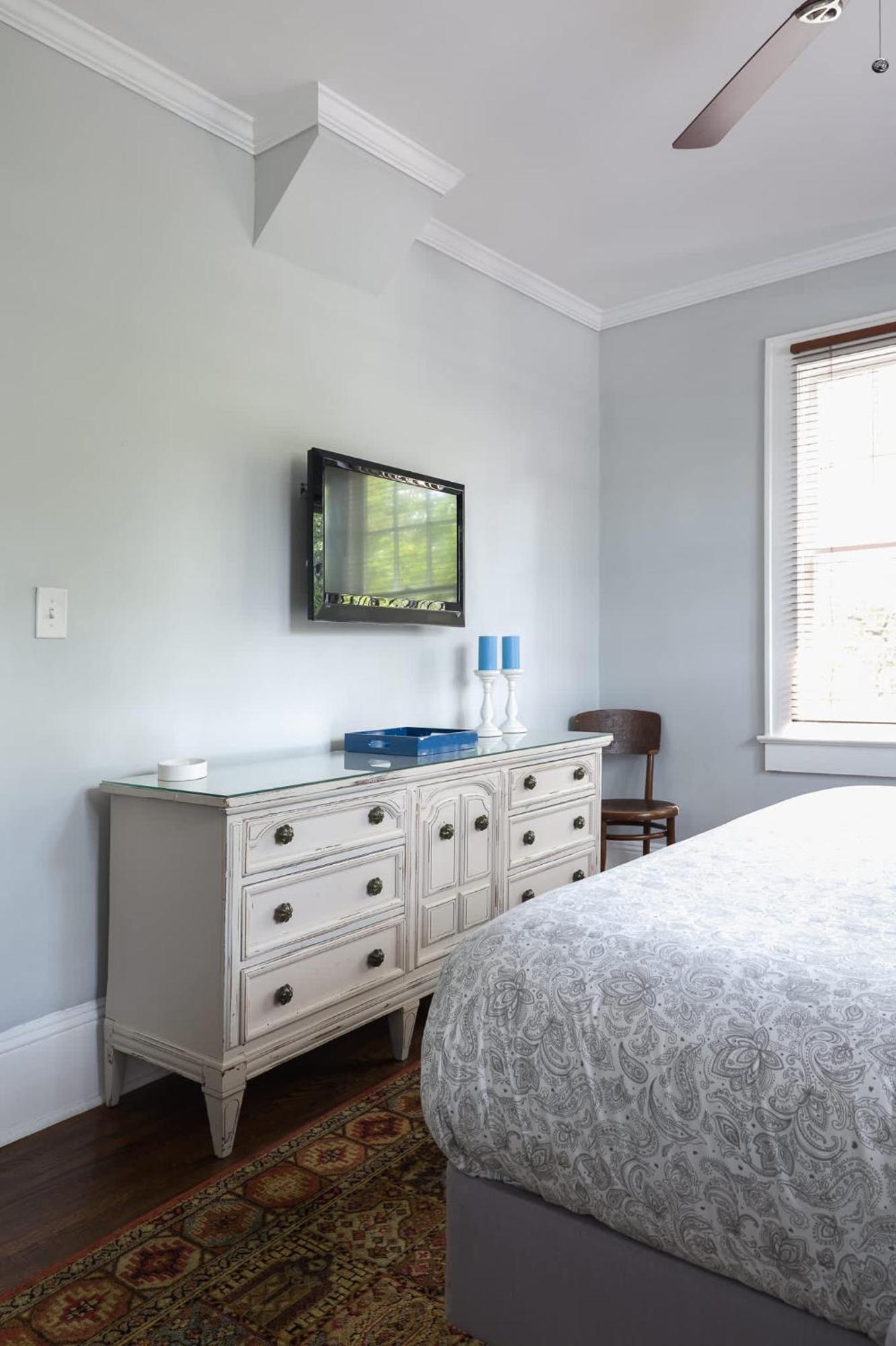 Contemporary Gem In The Heart Of Myers Park Holiday home *