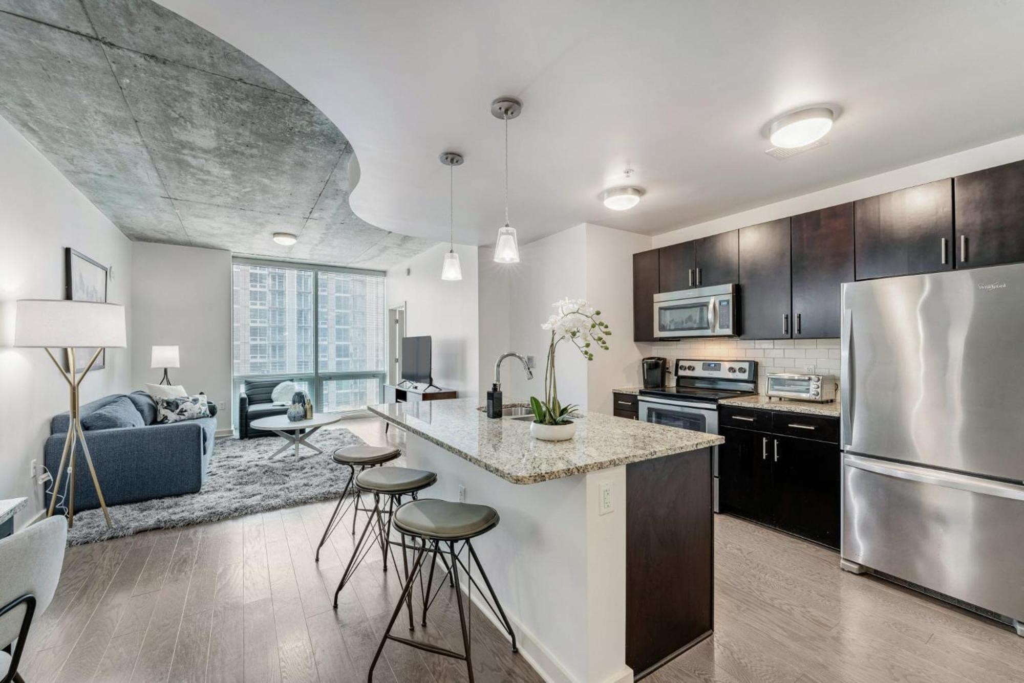 Luxurious Uptown Apartments In Charlotte North Carolina Charlotte