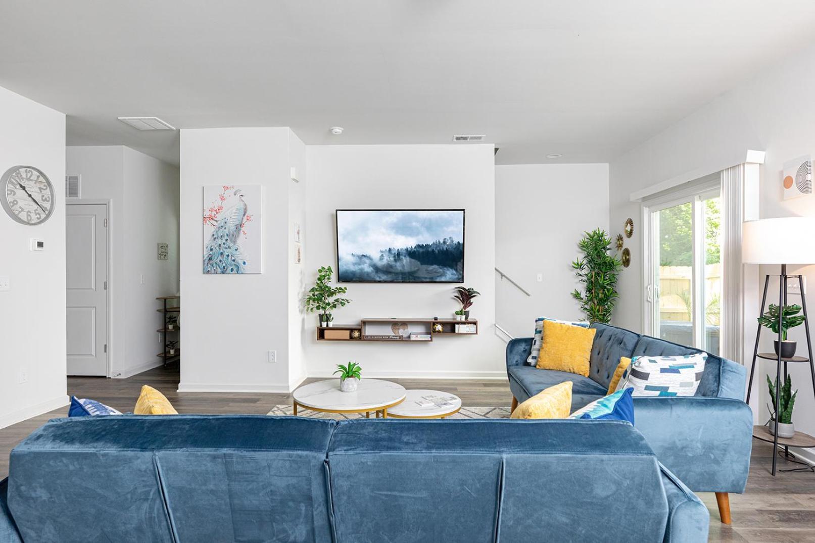Fresh & Comfy Near Uptown With Hottub & Private Yard Charlotte