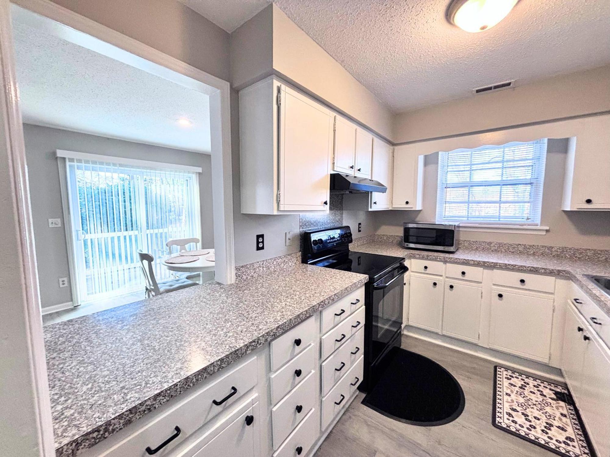 Holiday home Great Location 2bdrm - Pineville Charlotte
