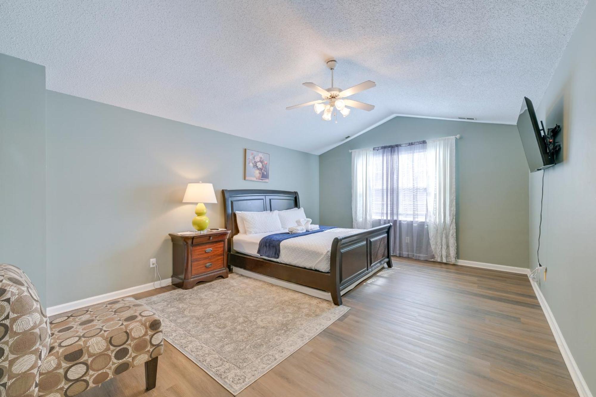 9 Mi To Uptown Dogs Welcome! Holiday home Charlotte