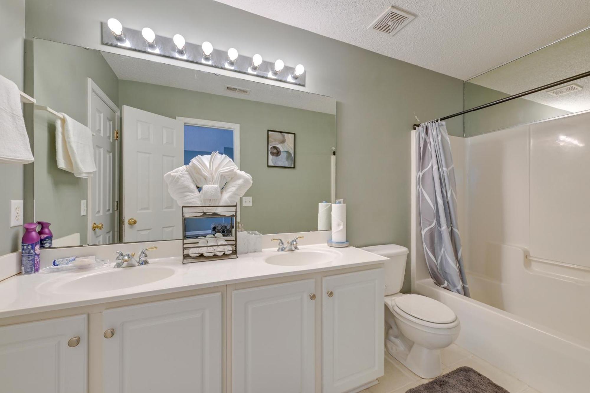 Holiday home 9 Mi To Uptown Dogs Welcome! Charlotte