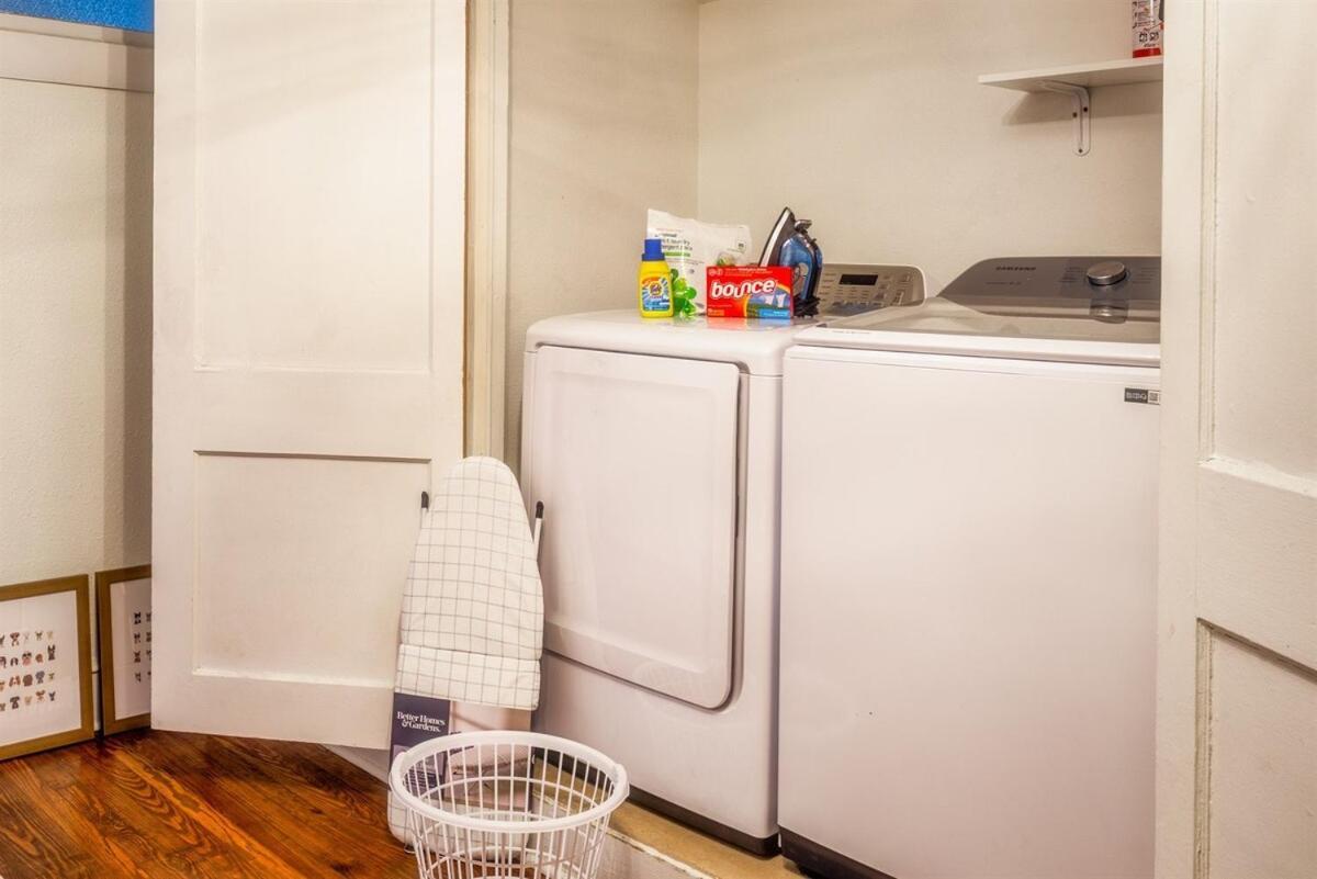 Book Fam Clt Combo Duplex Near Uptown & Breweries! Charlotte
