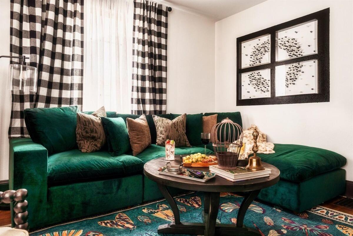 Book Fam Clt Combo Duplex Near Uptown & Breweries! Holiday home Charlotte