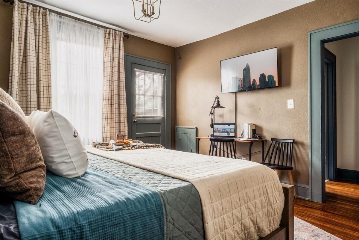 Book Fam Clt Combo Duplex Near Uptown & Breweries!