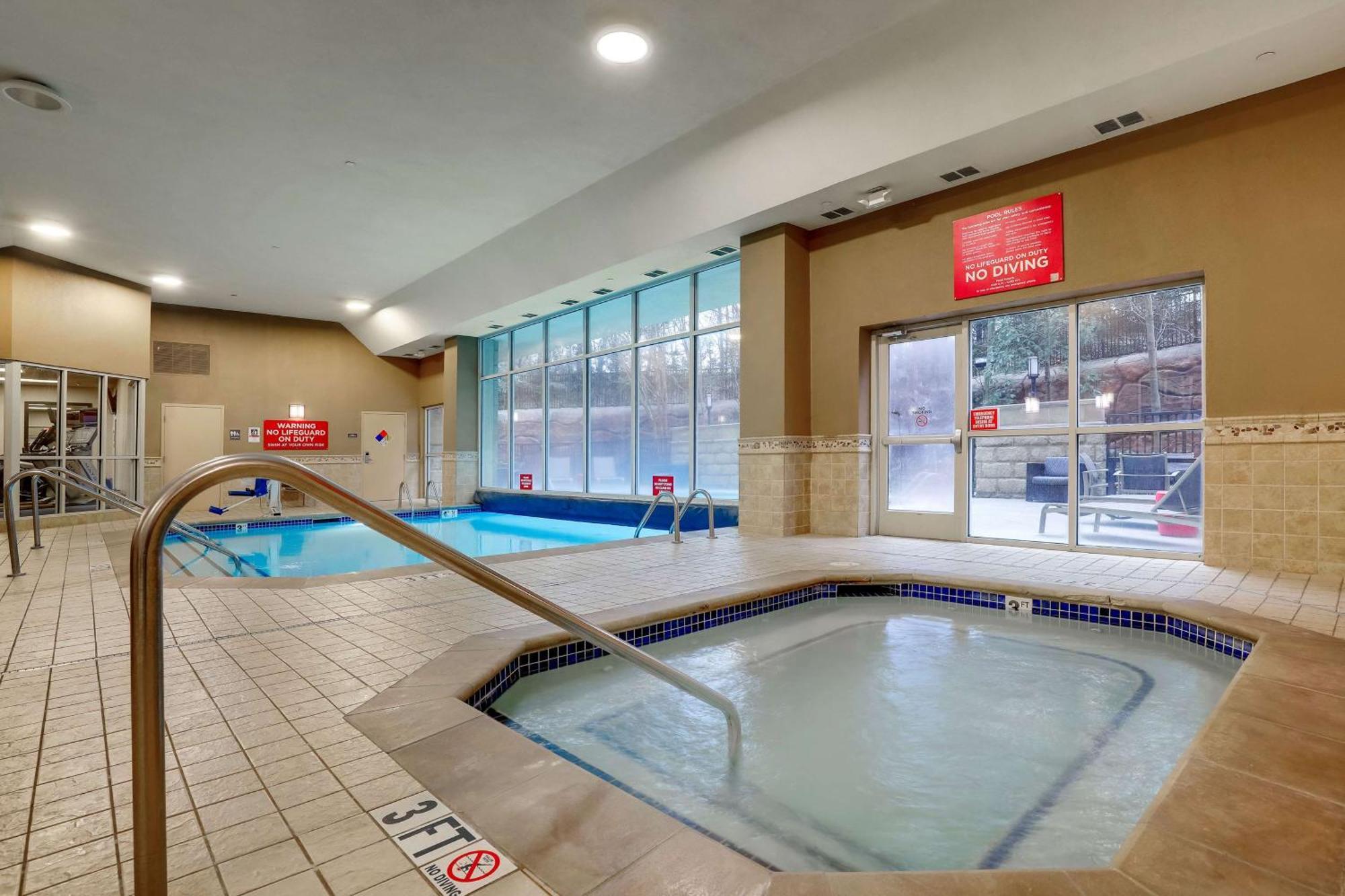 Hotel Drury & Northlake Charlotte