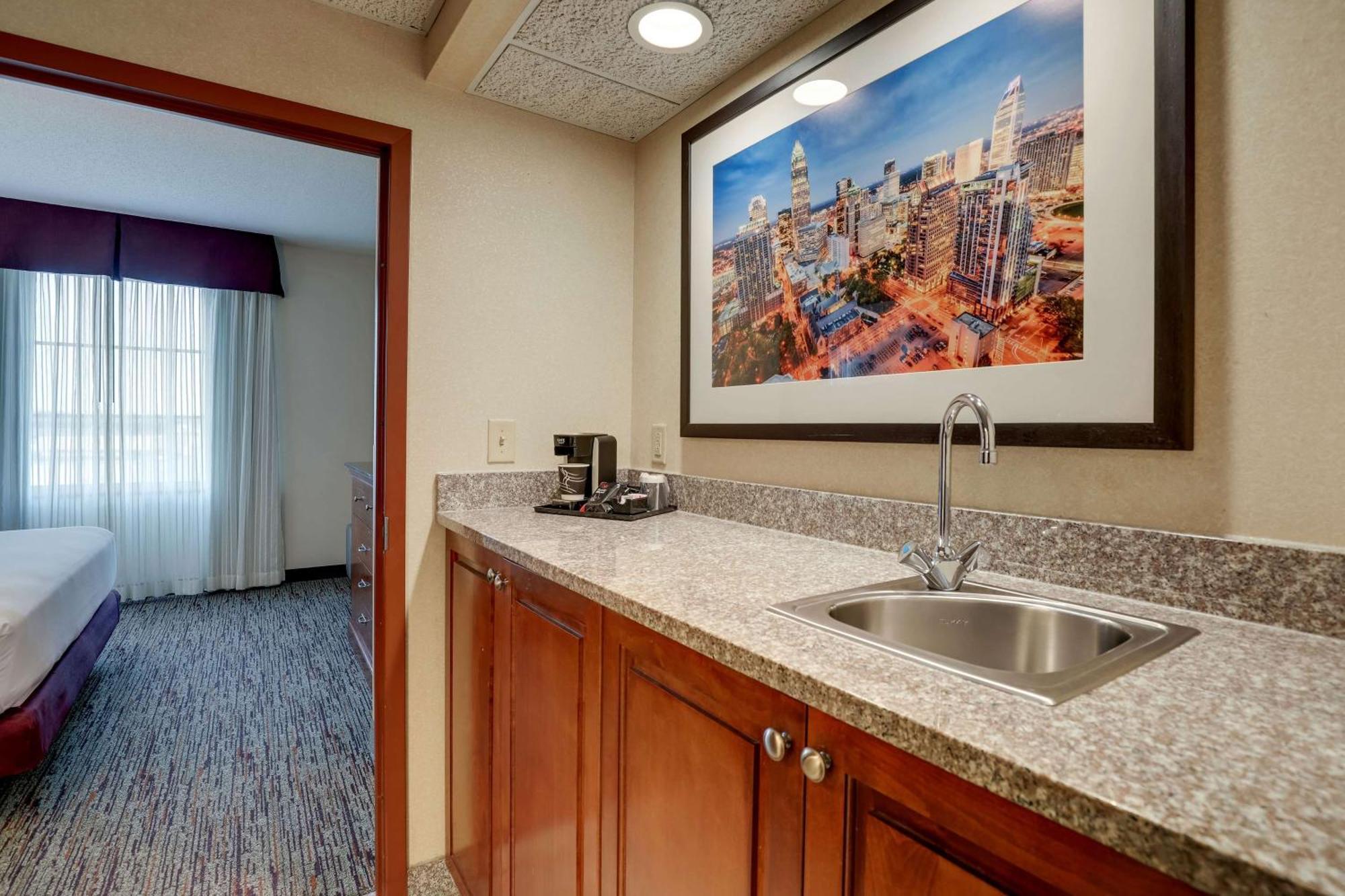 Hotel Drury & Northlake Charlotte