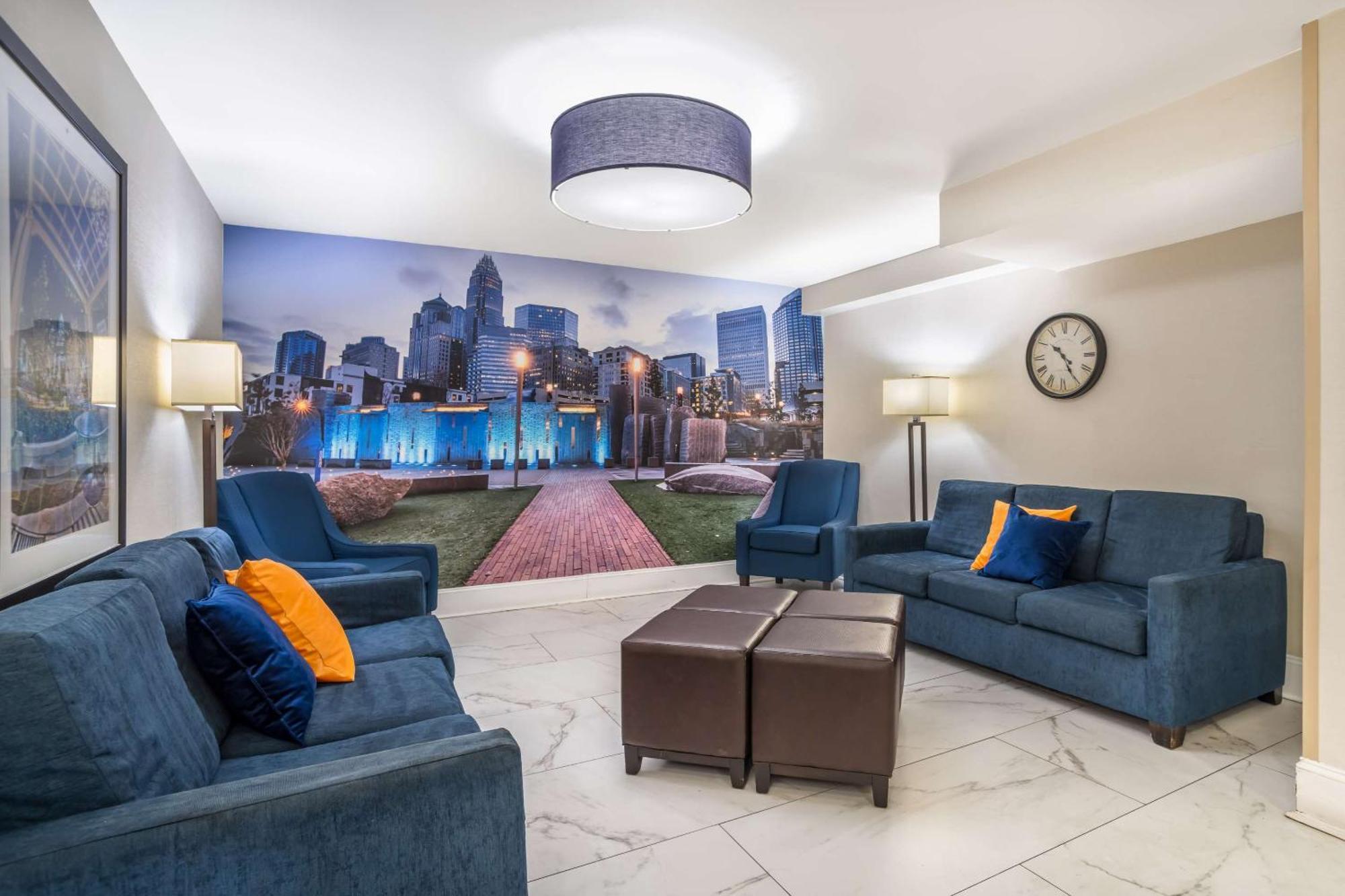 Comfort Airport Uptown Charlotte