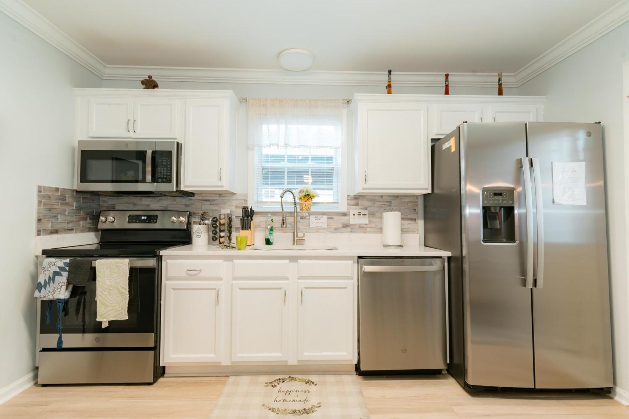 Downtown Gem With Fenced Yard, Bbq Grill And Firepit * Charlotte