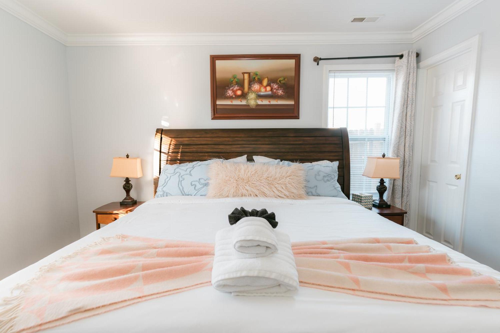 Downtown Gem With Fenced Yard, Bbq Grill And Firepit Charlotte