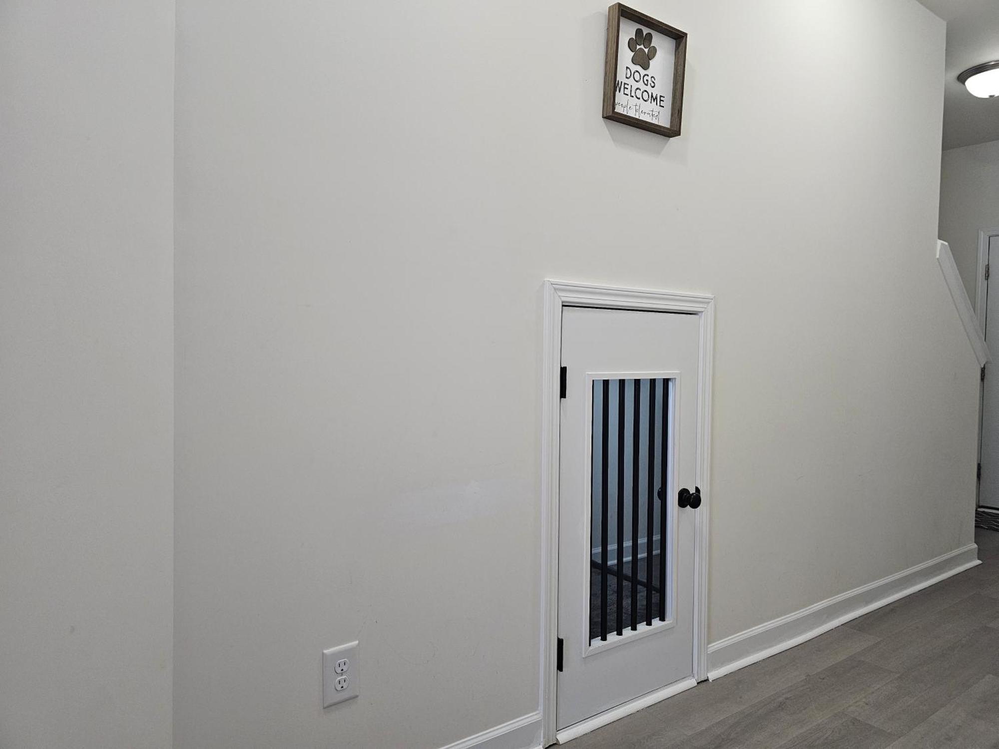Charlorre Townhome - 1br Pet Friendly Charlotte
