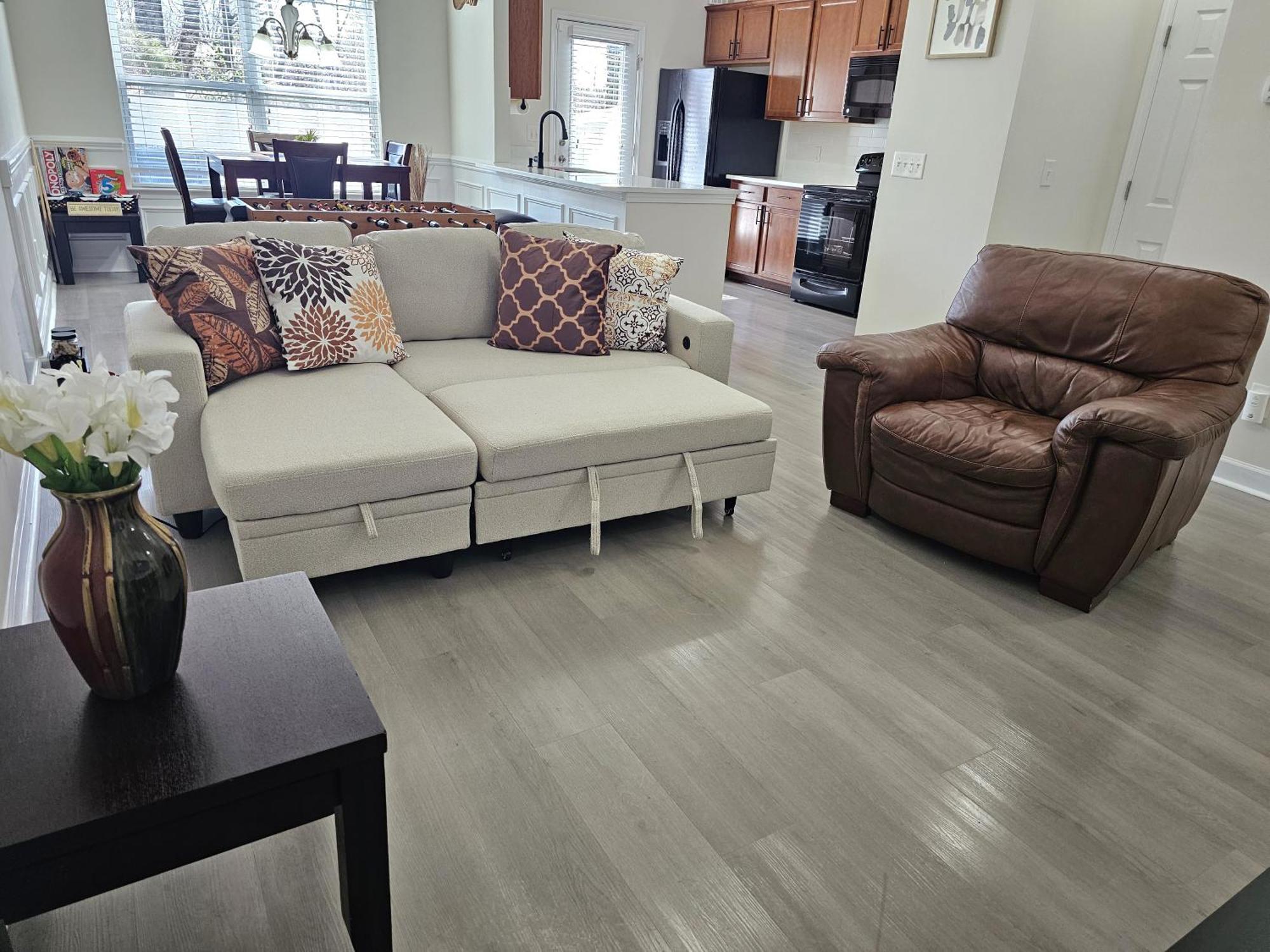Charlorre Townhome - 1br Pet Friendly * Charlotte