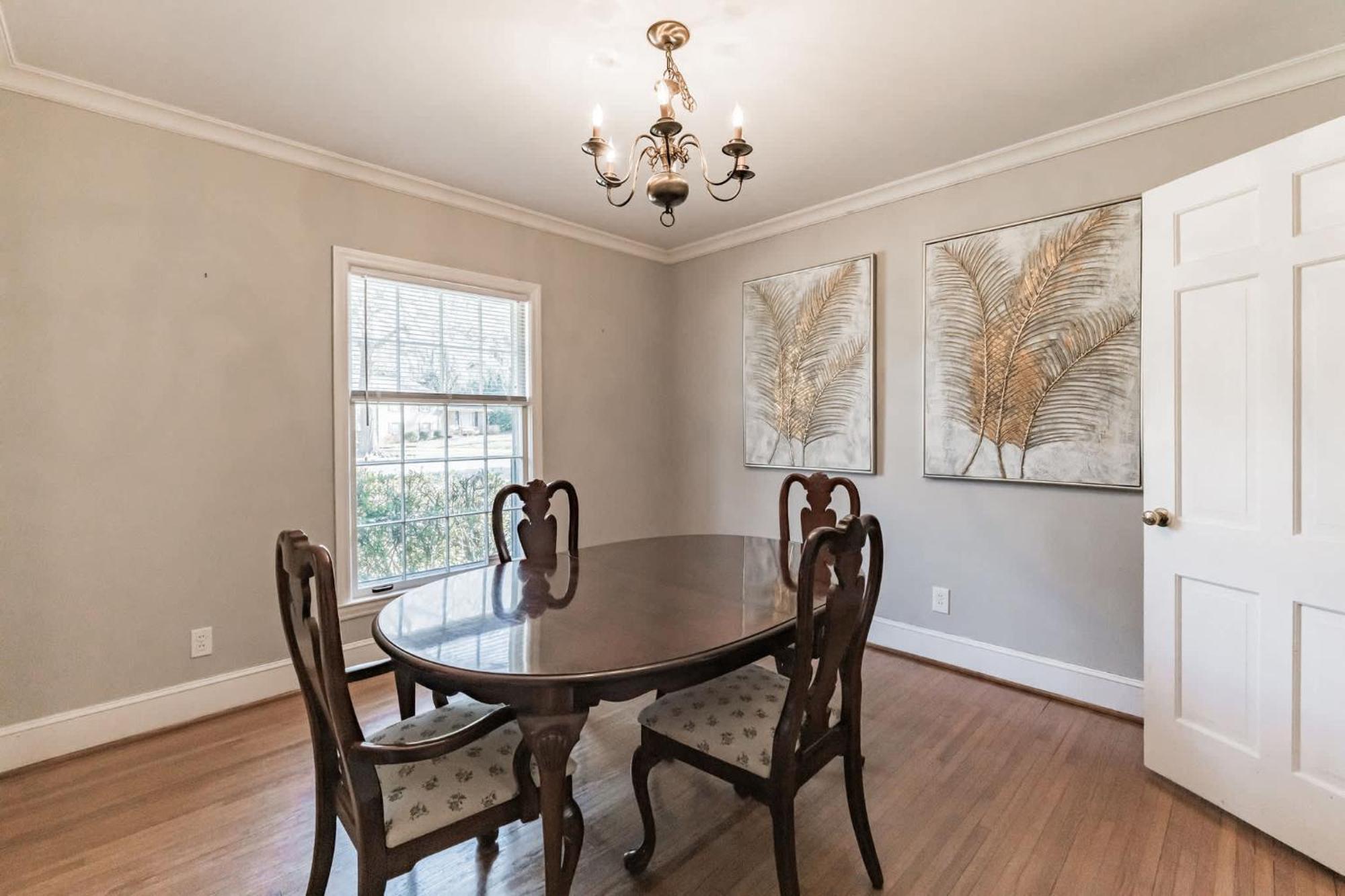 Holiday home 4 Bedroom Ranch In Prime Southpark Backyard And Porch Charlotte