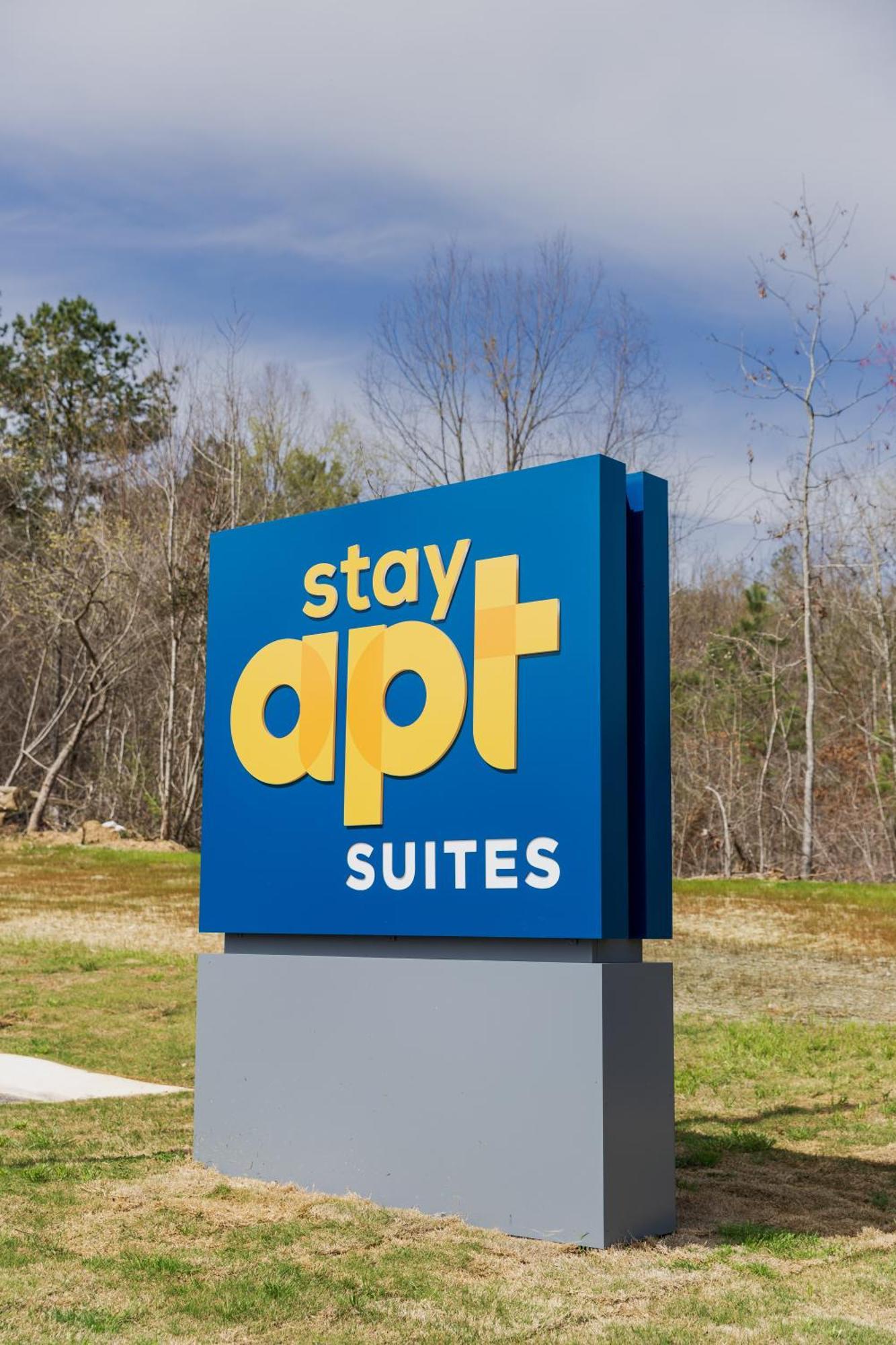 Stayapt North Hotel Charlotte