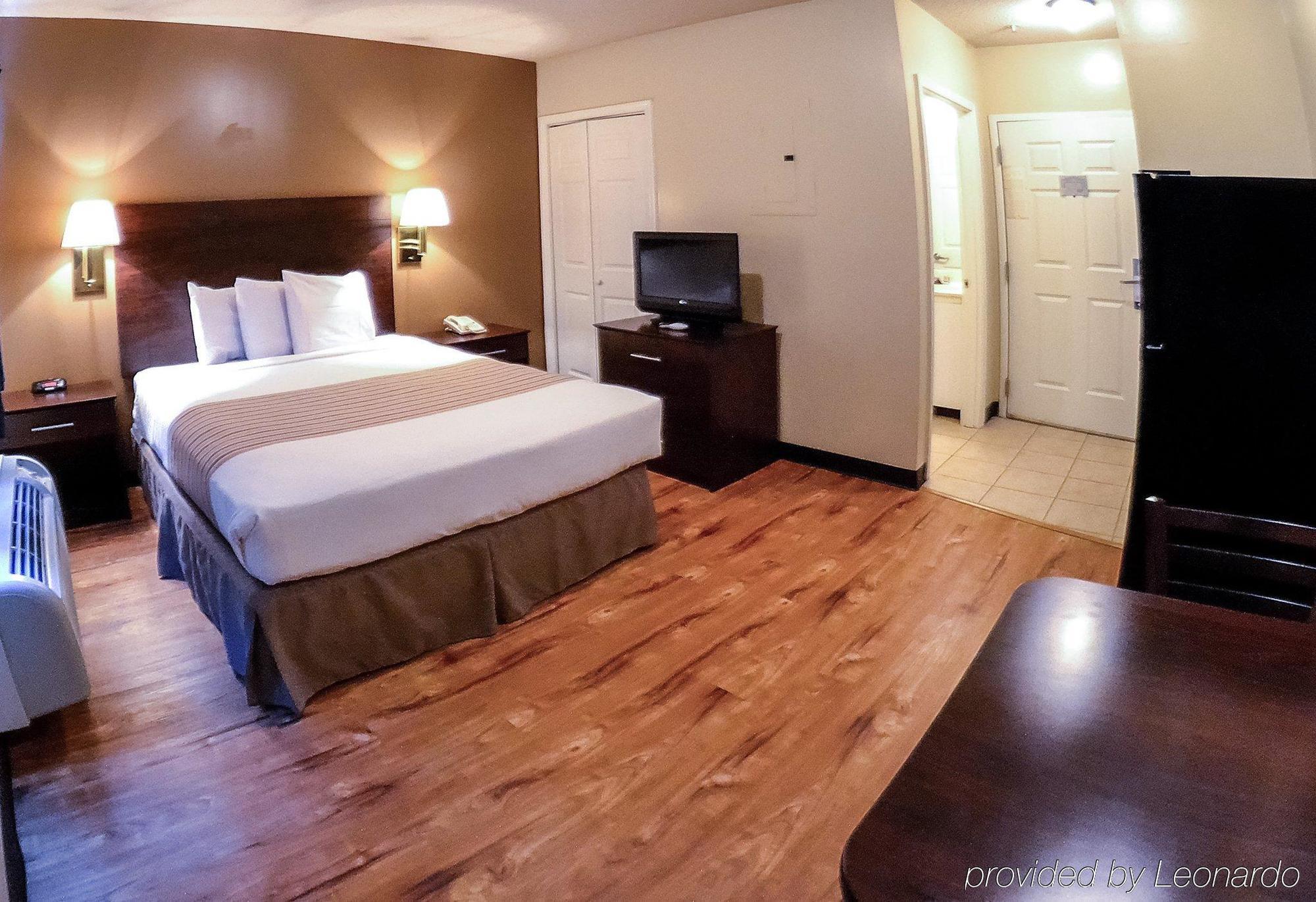 Hotel Suburban Near Of North Carolina-charlotte Charlotte