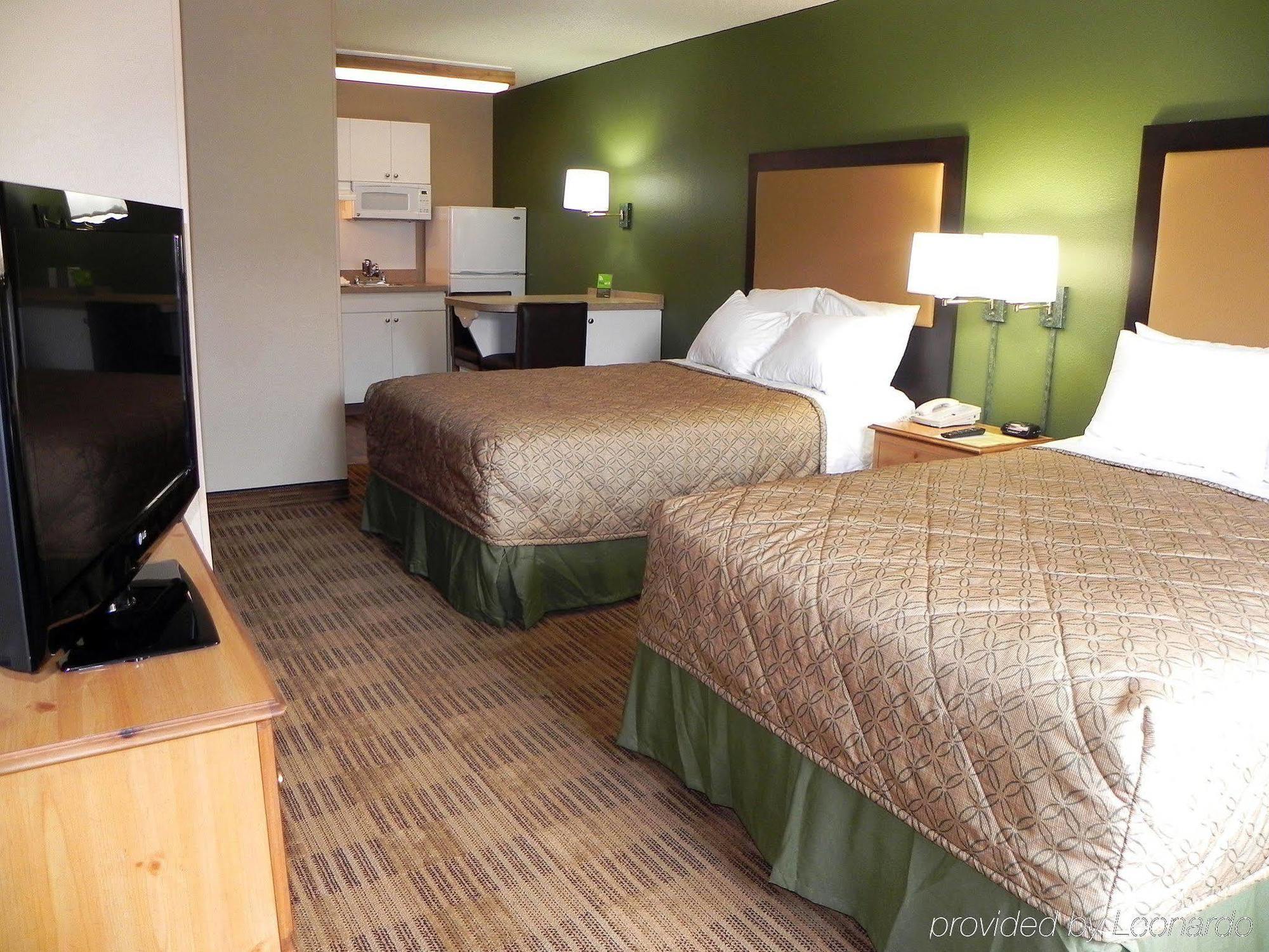 Extended America Select - - Airport Hotel 2*