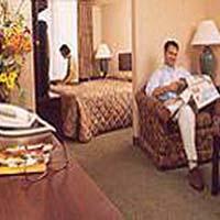 Hyatt Place Arrowood Hotel Charlotte