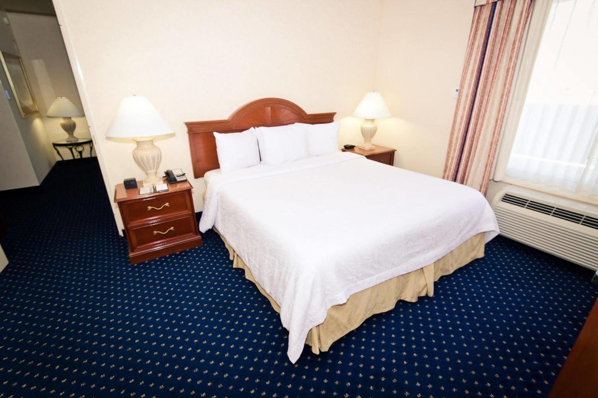 Hilton Garden Uptown 3* Charlotte