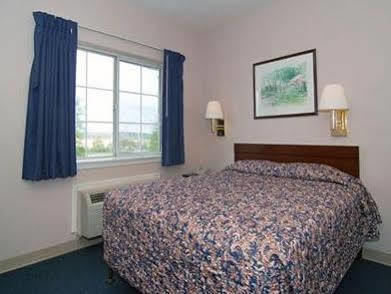 Hotel Suburban Near Of North Carolina-charlotte 2*