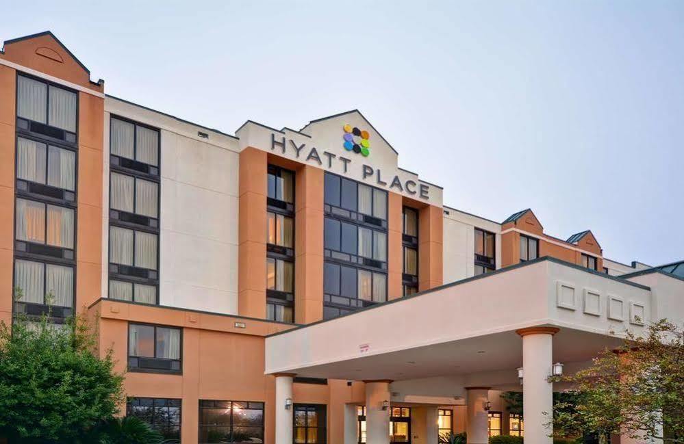 Hyatt Place Arrowood 3*