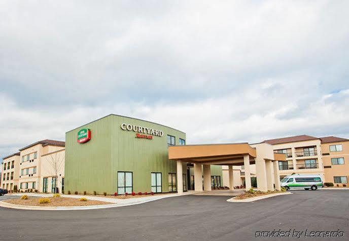Courtyard Airport North Hotel Charlotte