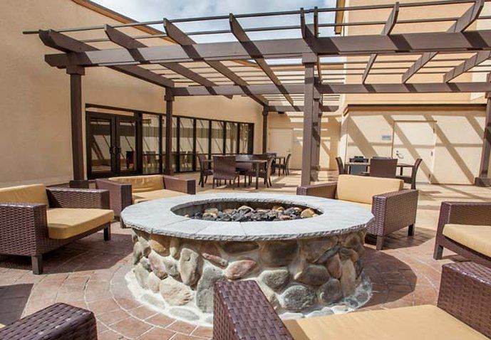 Hotel Courtyard Airport North