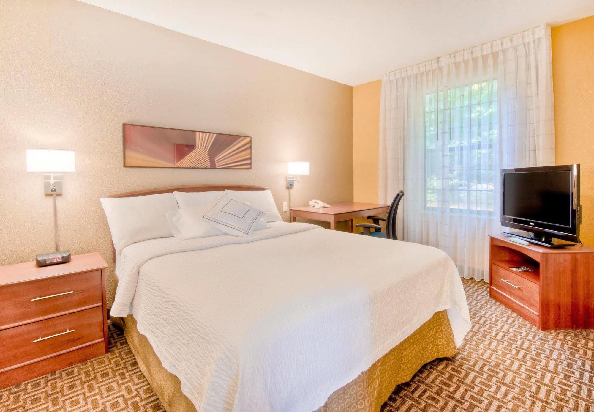 Towneplace Research Park Hotel Charlotte