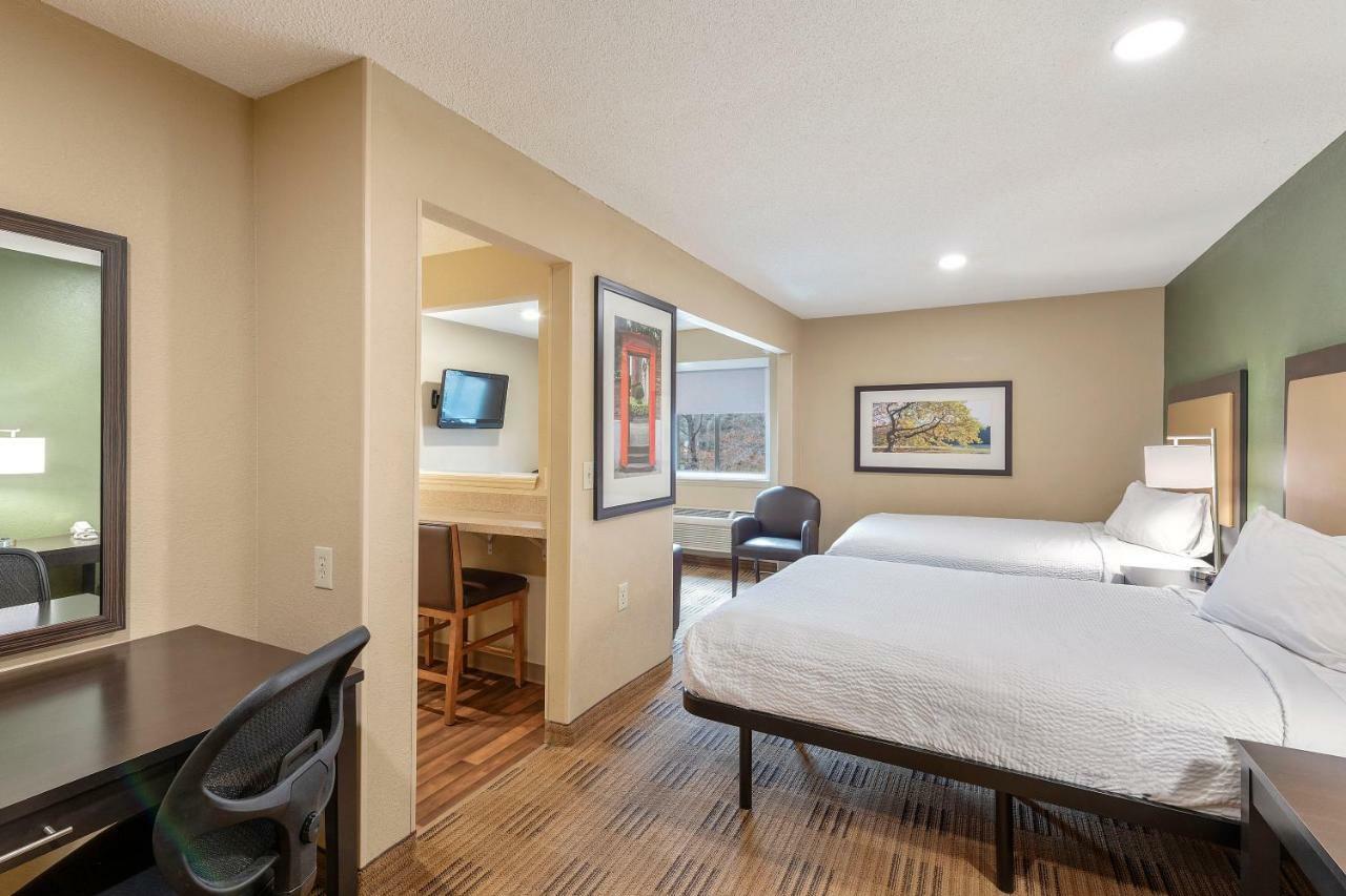Extended America Select - - Tyvola Rd - Executive Park Charlotte