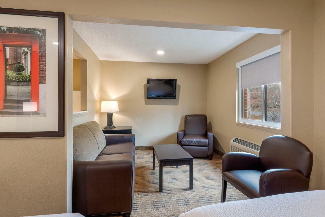 Extended America Select - - Tyvola Rd - Executive Park Hotel 2*