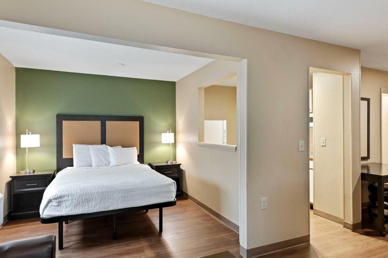 Extended America Select - - Tyvola Rd - Executive Park Charlotte