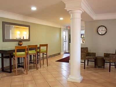 America's Value Hotel 2*