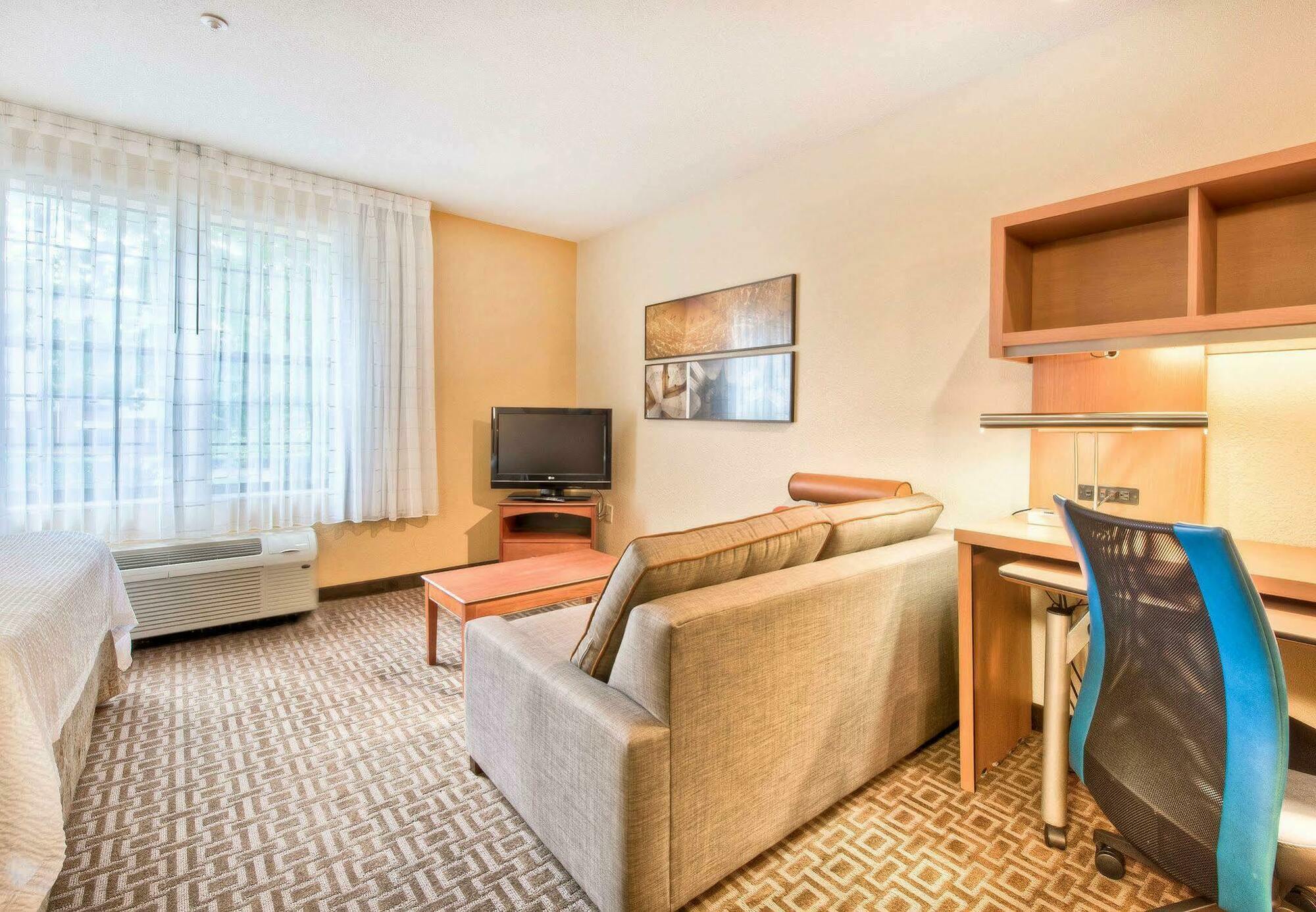 Hotel Towneplace Research Park 3*