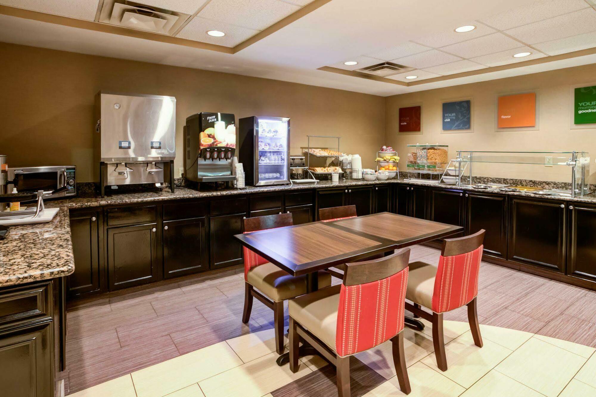 Hotel Comfort Airport