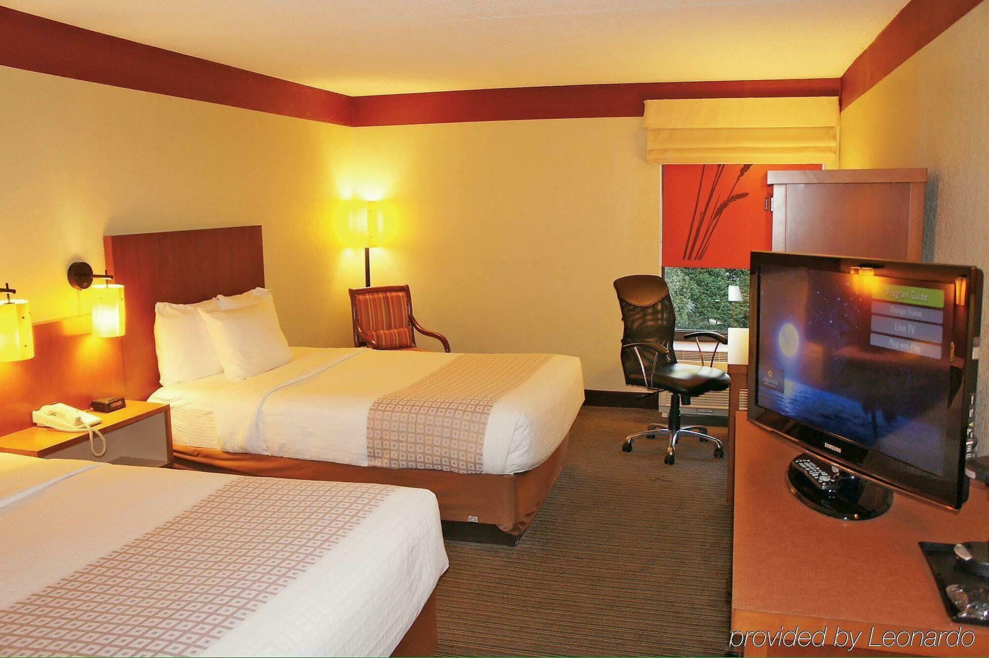Hotel Clt Airport & Charlotte
