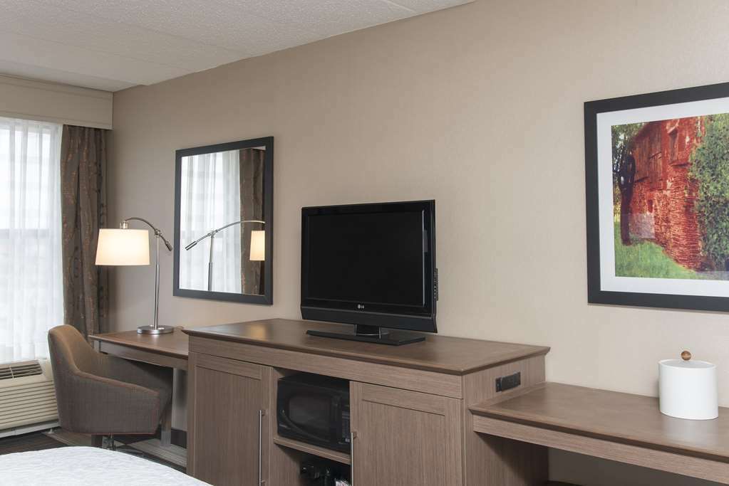 Hampton Place Hotel 3*